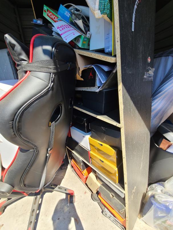 Storage Unit Auction in Haverstraw, NY at Low Tor Storage ends on 8th